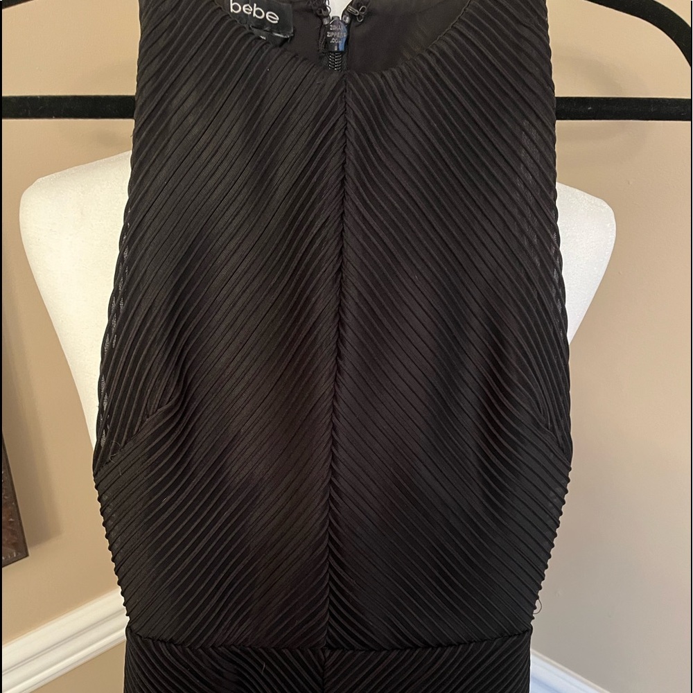 Bebe XS body con mini dress with sheer train. Fully lined, back zipper.